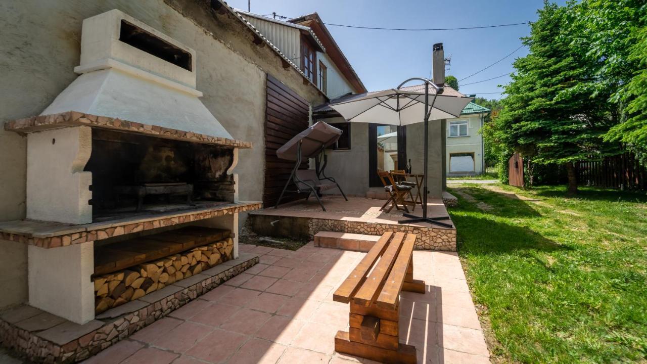 Apartment Maltar Lic Екстер'єр фото